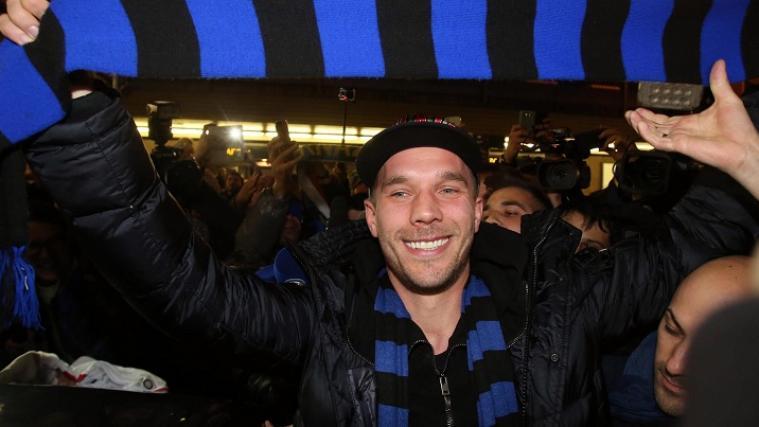 Lukas "Poldi" Podolski wurde in Mailand begeistert empfangen.