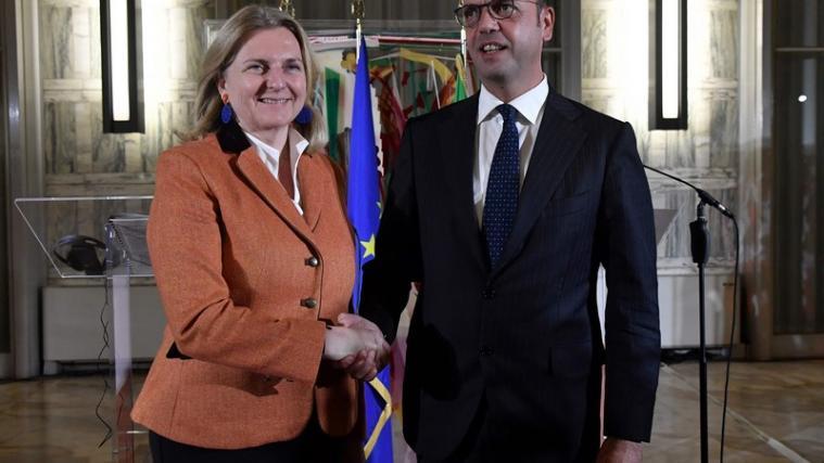 Kneissl und Alfano haben unterschiedliche Blickwinkel.