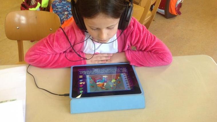 10.000 Mal wurde die bei Kindern beliebte "Storiesapp" bisher heruntergeladen - Foto: Bereich Innovation und Beratung