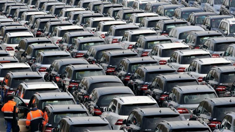Die Autoverkäufe in Europa haben im November wieder deutlich angezogen.