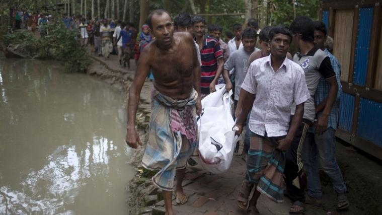 Mindestens 24 Menschen kamen in Bangladesch bei einem Fährunfall ums Leben.