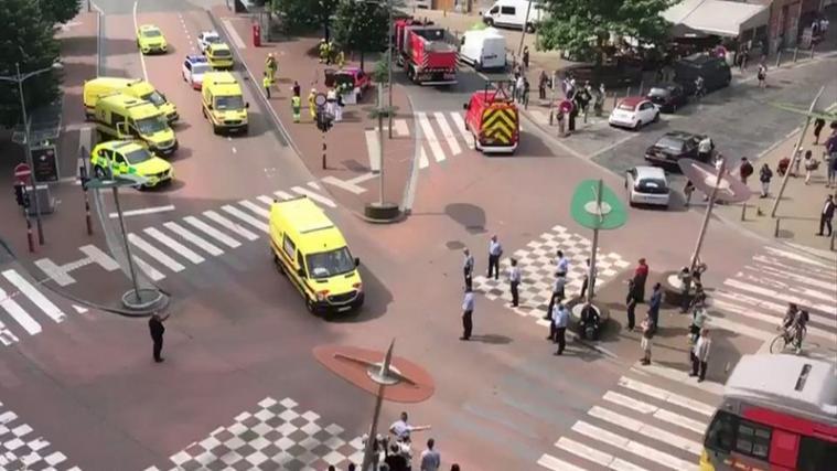 Der Angriff in Belgien, bei dem 4 Menschen starben, könnte einen terroristischen Hintergrund haben.
