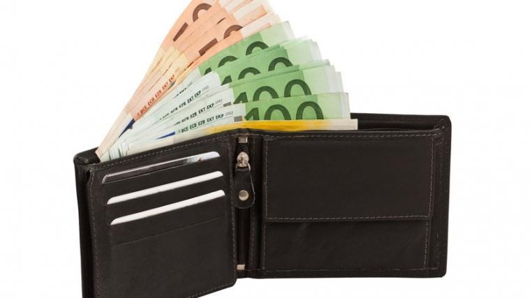 Der Gehaltsunterschied zwischen deutschen Top-managern und ihren Mitarbeitern ist riesig.
