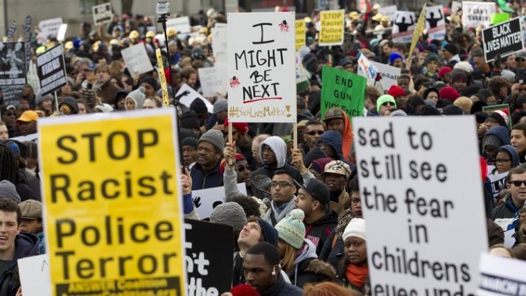 Diese Demonstranten protestierten am Sonntag in Washington.