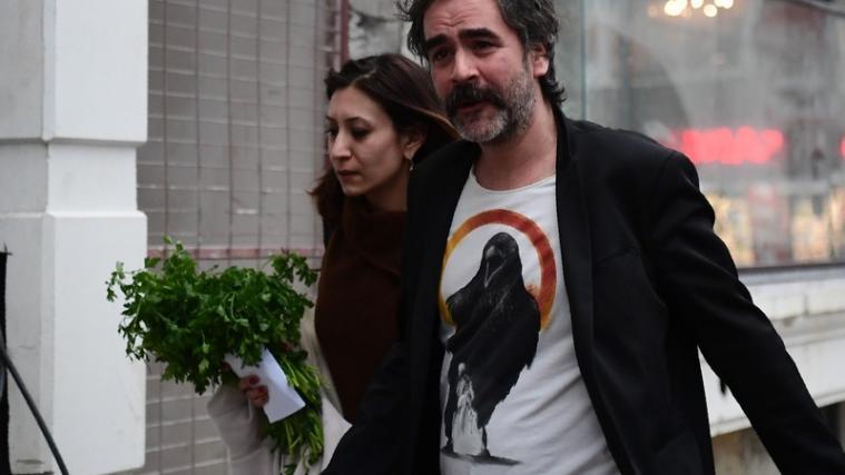 Deniz und Dilek wieder vereint.