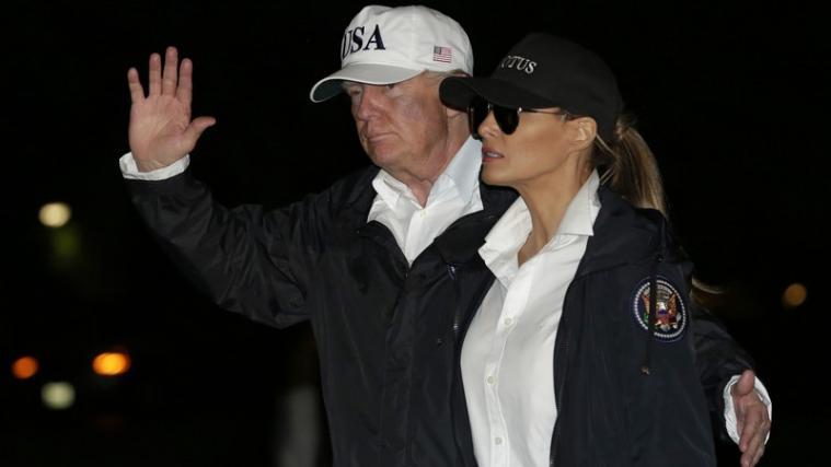 Donald Trump und seine Gattin Melania haben das Katastrophengebiet in Texas begutachtet.