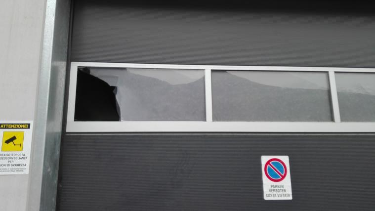 Über ein Tor verschafften sich die Täter Zugang.