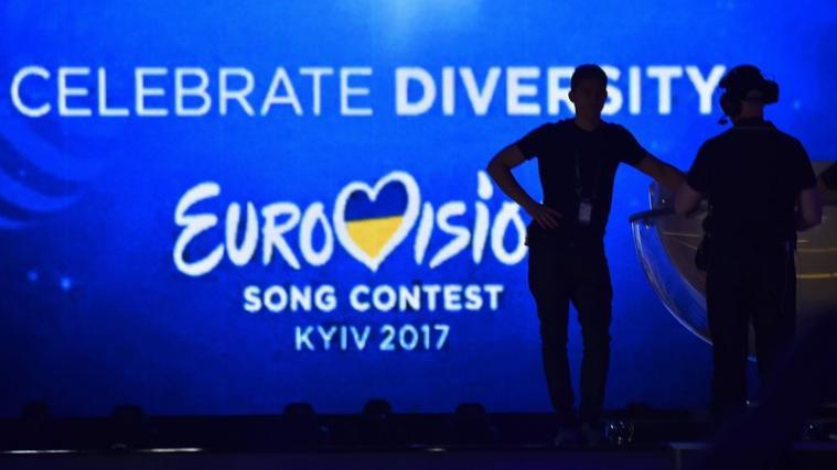 Aus politischen Gründen wurde der russischen Sängerin Julia Samoilowa ihren Auftritt beim Eurovision verwehrt.
