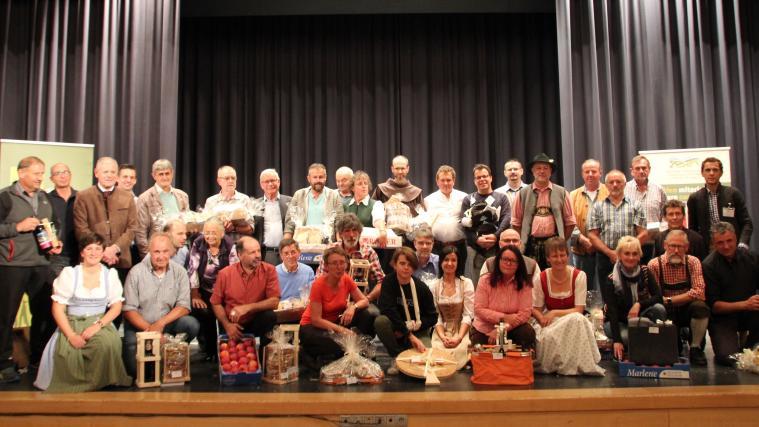Bei der traditionellen Erntedankfeier in Sarnthein wurde den vielen freiwilligen Helfern für ihren großartigen Einsatz gedankt.