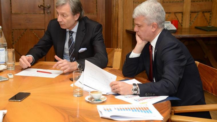 Gerhard Brandstätter und Nicola Calabrò im Gespräch mit dem Tagblatt "Dolomiten". - Foto: DLife