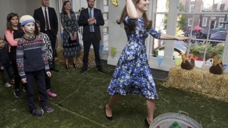 Kate beim Weitwurf.