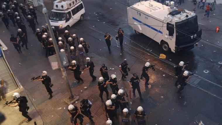 Ausschreitungen in Istanbul