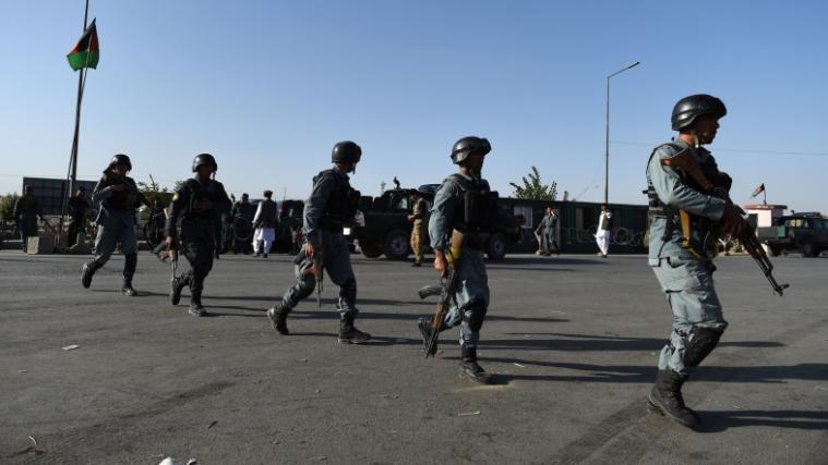 Afghanische Sicherheitskräfte patrouillieren auf den Straßen von Kabul.