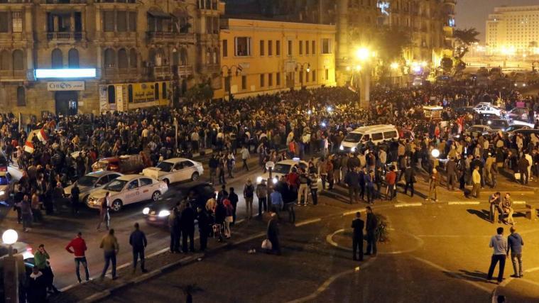 Proteste nach Mubarak-Freispruch in Kairo.