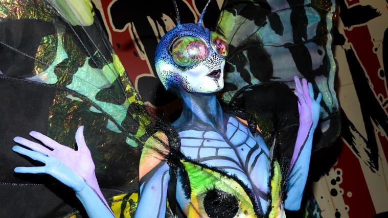 Heidi Klum macht auch als Insekt eine gute Figur.
