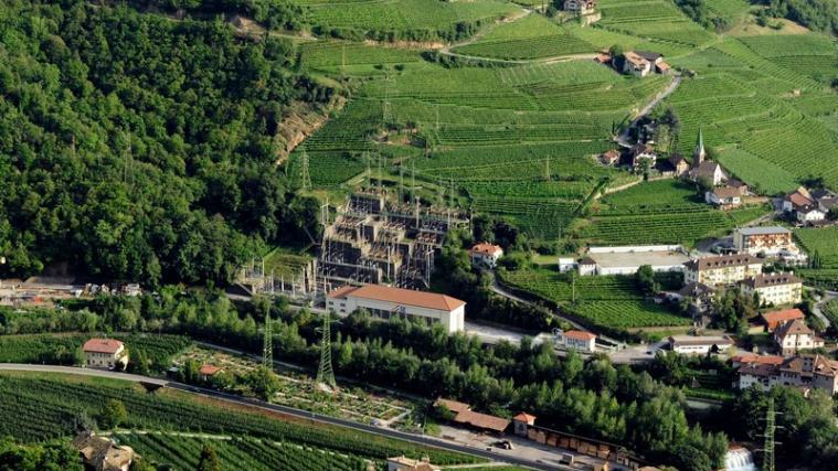 Mit Dienstag geht das Kraftwerk St. Anton von der SE Hydropower GmbH auf die Eisackwerk GmbH über.