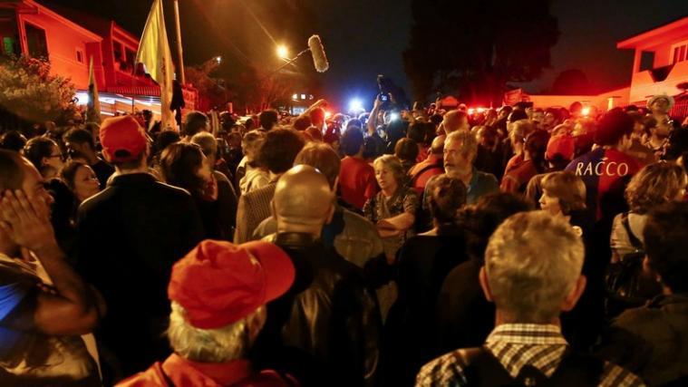 In Curitiba demonstrierten Anhänger des brasilianischen Ex-Präsidenten Lula bei dessen Ankunft.
