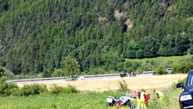 Das Weiße Kreuz Vinschgau Oberland versorgte den Patienten. - Foto: WW