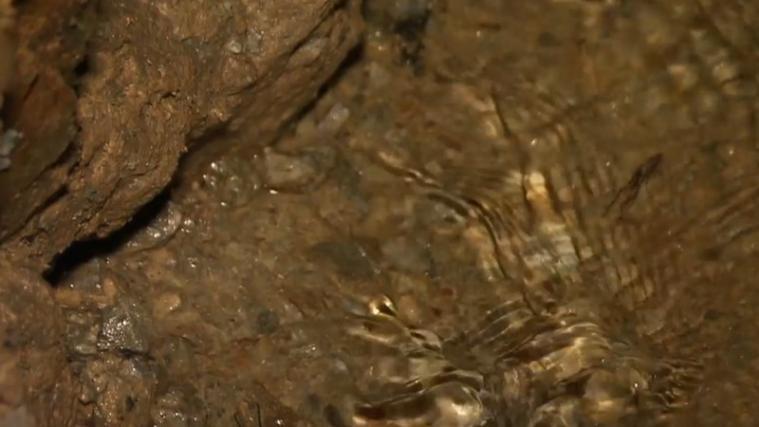 Am Vigiljoch wird seit 85 Jahren radonhaltiges Wasser gesammelt. - Foto: STHeute