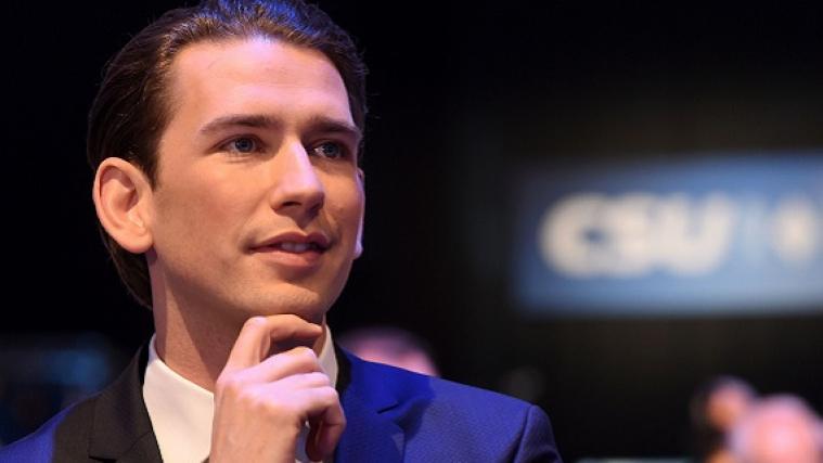 Für Österreichs Außenminister Sebastian Kurz (im Bild beim Parteitag der bayrischen CSU) rücken neue Gespräche über einen türkischen EU-Beitritt und die Visaliberalisierung in weite Ferne. - Archivbild