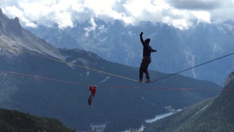 Highlining: Betreiber dieser Trendsportart müssen das Anbringen der Slackline in der Landesabteilung Forstwirtschaft melden, falls dabei die Höhe von 15 Metern über dem Boden überschritten wird.