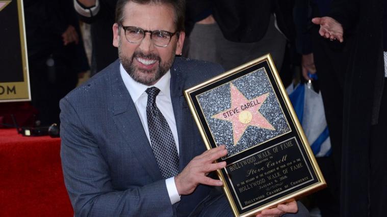 Jetzt hat auch er einen: Steve Carell erhielt am 6. Jänner seinen eigenen Stern am Walk of Fame in Los Angeles.
