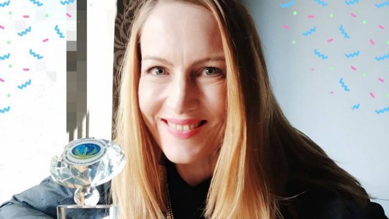 Suzanne Bernert ist mit dem indischen Schauspieler Akhil Mishra verheiratet. - Foto: Facebook/Suzanne Bernert