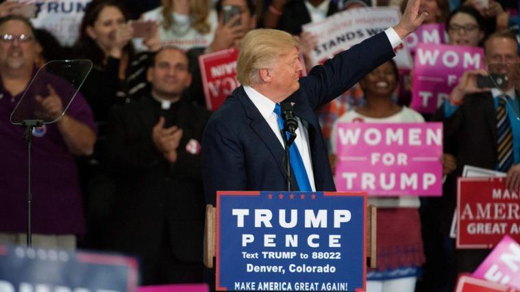 Bei einem Wahlkampfauftritt von Donald Trump kam es zu Tumulten.