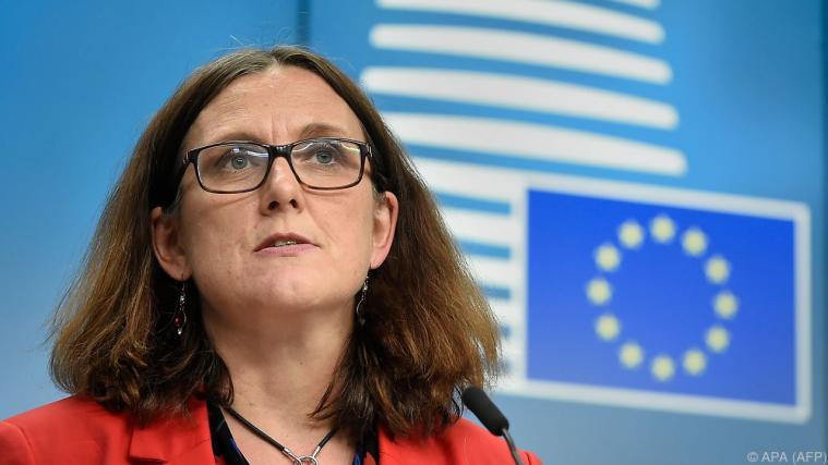 Handelskommissarin Cecilia Malmström wartet nun auf US-Entscheidung. - Foto: APA (AFP)