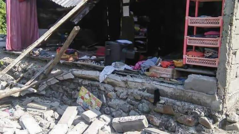 Zerstörtes Haus in Donggala auf Sulawesi Foto: APA (AFP)