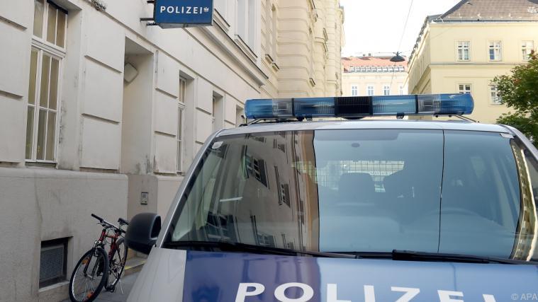Der Mann ging nach der Bluttat selbst zur Polizei Foto: APA