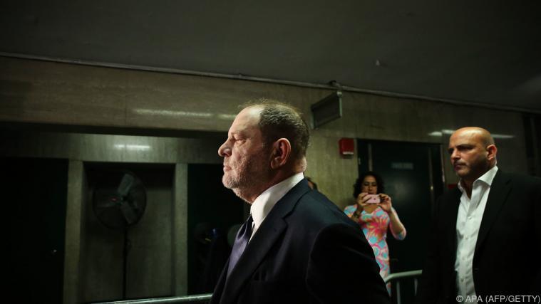 Harvey Weinstein antwortete vor Gericht leise und knapp. - Foto: APA (AFP/GETTY)