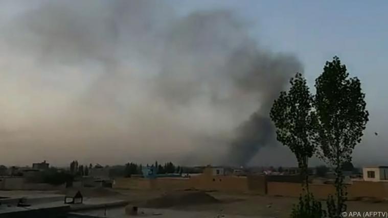 Die Kämpfe um Ghazni dauern an. - Foto: APA (AFPTV)