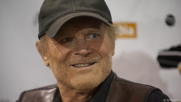 Terence Hill führte im neuen Streifen nicht nur Regie, sondern spielte auch selbst mit. - Foto: APA (AFP)