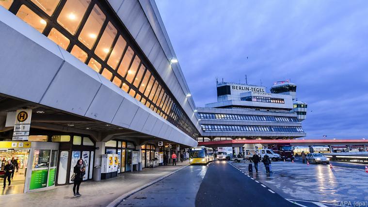 Mit zahlreichen Flugausfällen u.a. in Berlin-Tegel ist zu rechnen Foto: APA (dpa)