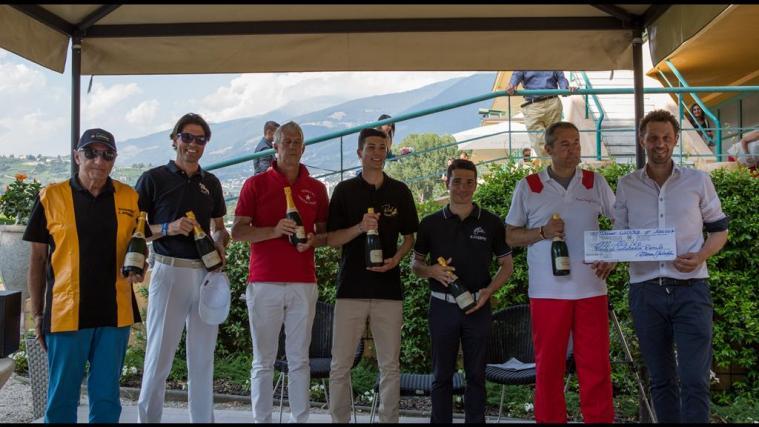 Bild v.li. Hubert Guadagnini, Luca Bordato, Christian Troger, Maxi Trevisan, Giuseppe Barbagallo, Luca und Stanislaus Schmid