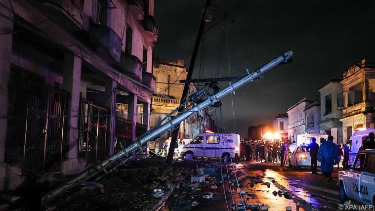 Der Sturm richtete schwere Schäden an. - Foto: APA (AFP)