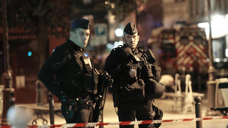 Polizisten erschossen den Angreifer Foto: APA (AFP)