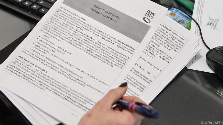 Berechtigte sollen pro Monat bis zu 780 Euro erhalten. - Foto: APA (AFP)
