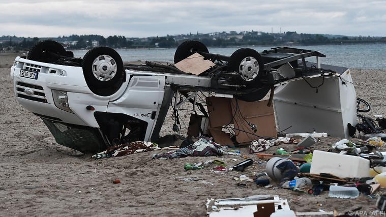 Wohnmobil wurde von Sturmböen erfasst Foto: APA (AFP)