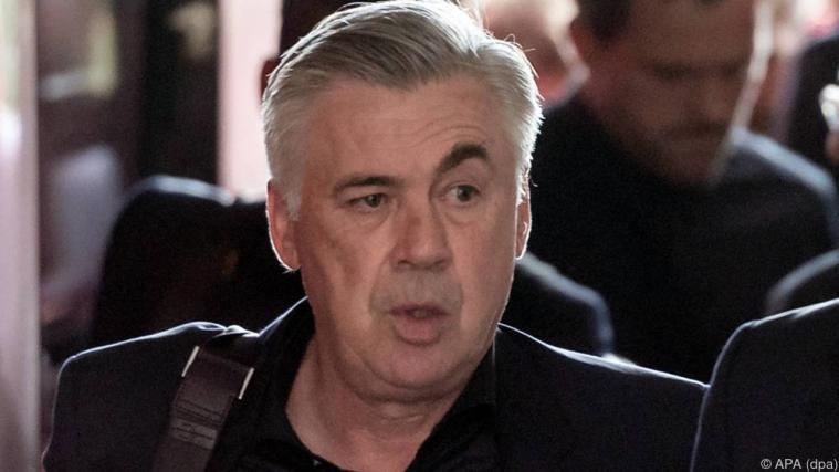 Trainerlegende Carlo Ancelotti will weiterhin am Tagesgeschäft teilhaben. - Foto: APA (dpa)