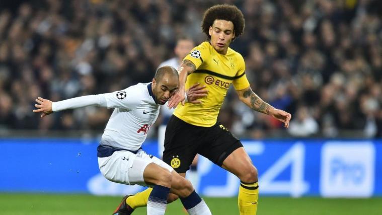 Axel Witsel und Co. ließen sich angeblich in den Hotelzimmern von einem Star-Friseur die Haare schneiden. © APA/afp / GLYN KIRK
