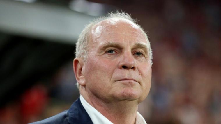 Uli Hoeneß greift Bierhoff in der Torwartdebatte an © FIRO/SID