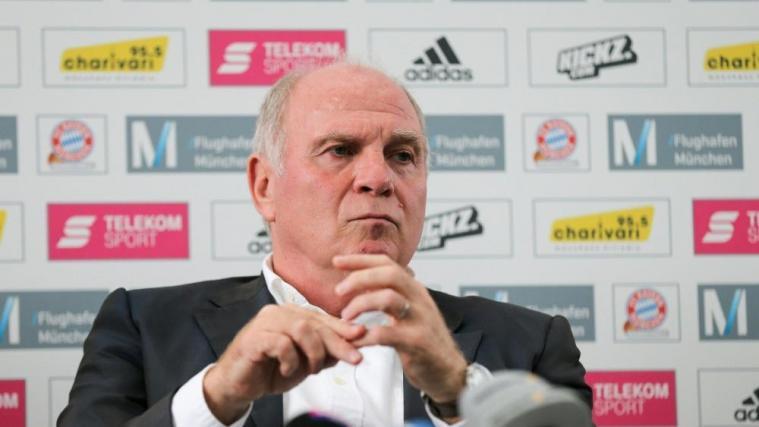 Uli Hoeneß stellt sich hinter Torwart Manuel Neuer © PIXATHLON/SID