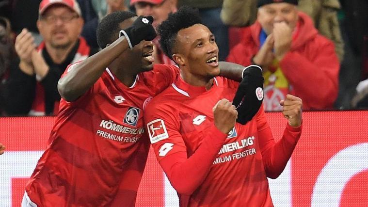 Gbamin gelang das 2:0 für die Mainzer © APA/afp / TORSTEN SILZ