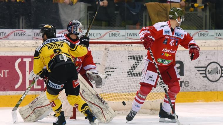 Der Puck im Bozner Tor - kein seltenes Bild am Freitagabend (Sportreport.biz)