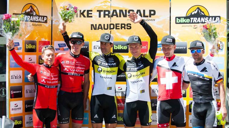 Die besten drei Teams der ersten Etappe (Foto Miha Matavz)