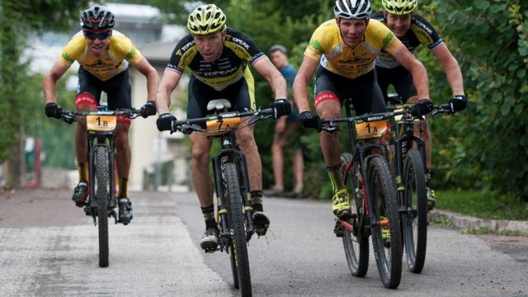 Im Bild der packende Zielsprint (Foto: Miha Matavz)