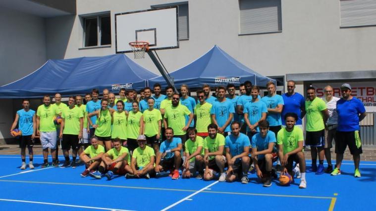 Gruppenfoto der „Bx Streetball Challenge“ 2018 © BX STREETBALL CHALLENGE