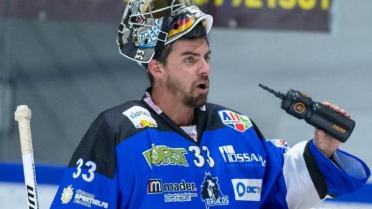 Zeigte in den ersten Spielen seine ganze Klasse auf: Ex-NHL- und jetziger Broncos-Goalie Jason Bacashihuba. © Oskar Brunner